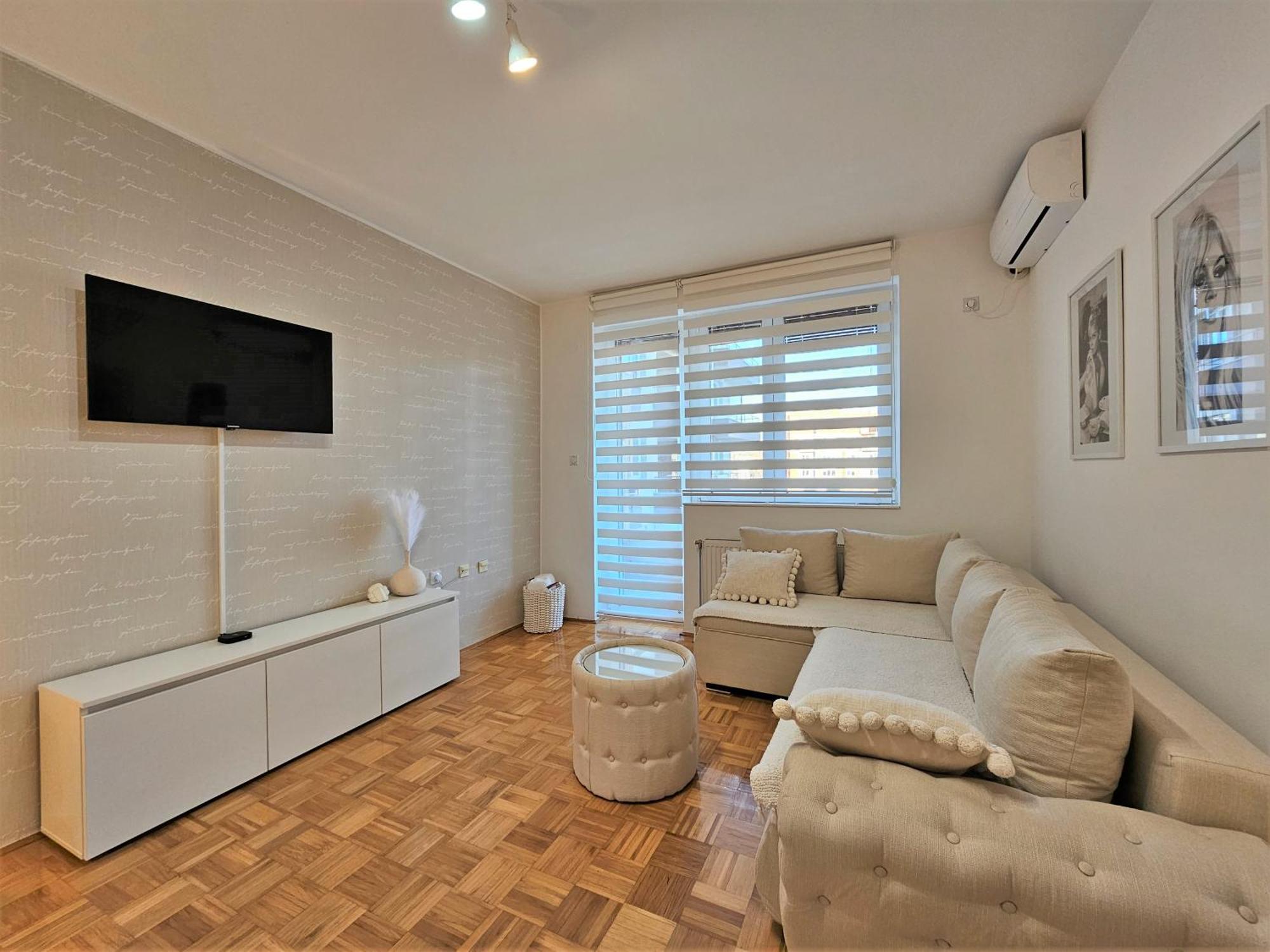 Apartman Elle Сомбор Екстериор снимка